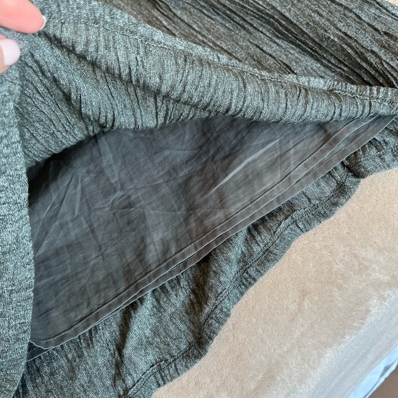 Meadow Rue Plisse Tank - Picture 7 of 11